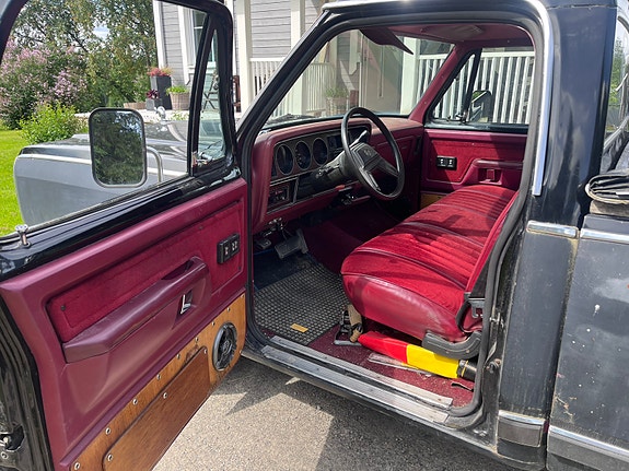 Dodge RAM 250 5 of 5