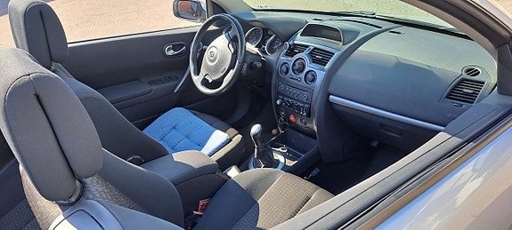 Renault Megane 8 of 16