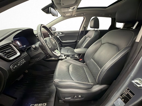 Kia Ceed 13 of 30