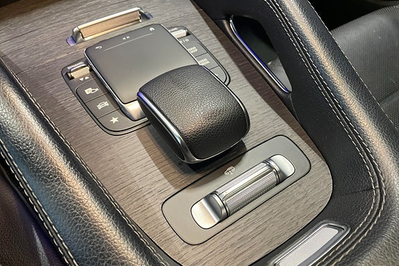 Mercedes-Benz GLE350 de 16 of 27