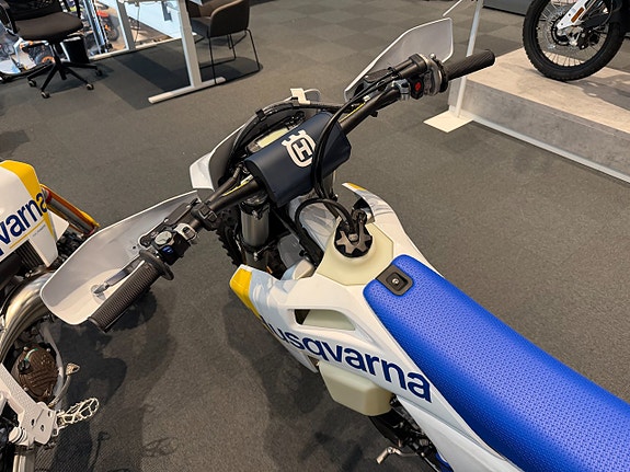Husqvarna FE 501 5 of 5