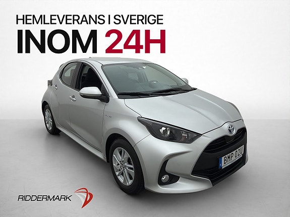 Toyota Yaris 3 of 30