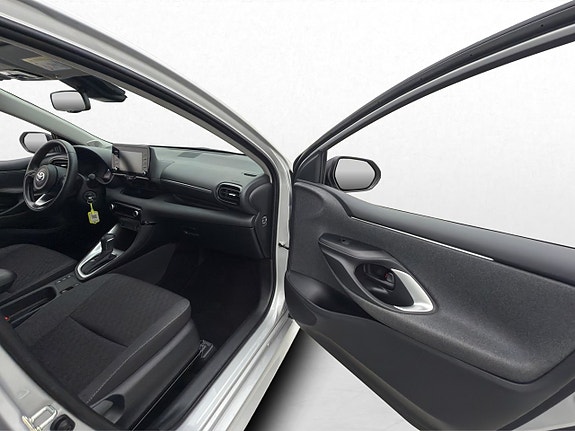 Toyota Yaris 15 of 30