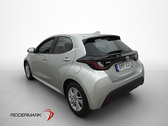 Toyota Yaris 5 of 30