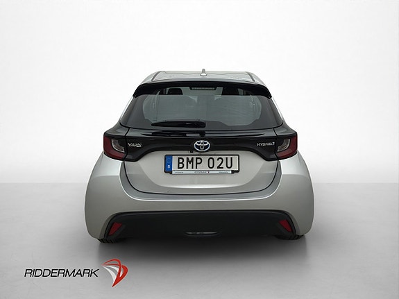 Toyota Yaris 6 of 30