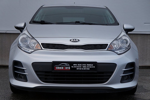 Kia Rio 2 of 5