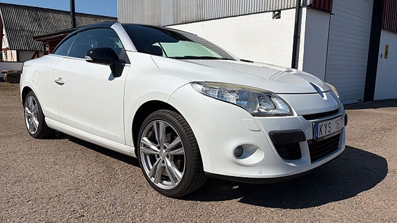Renault Megane 8 of 16