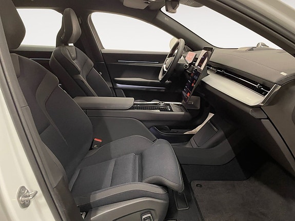 Polestar 3 15 of 26