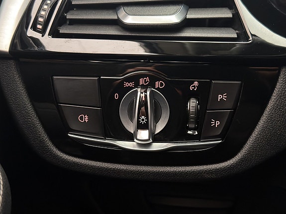 BMW 530e 16 of 30