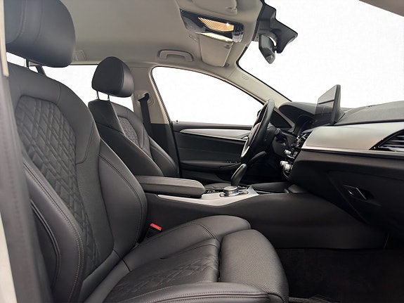 BMW 530e 29 of 30