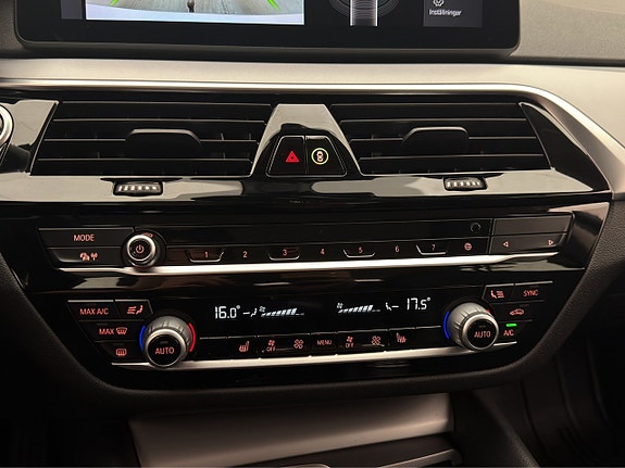 BMW 530e 27 of 30