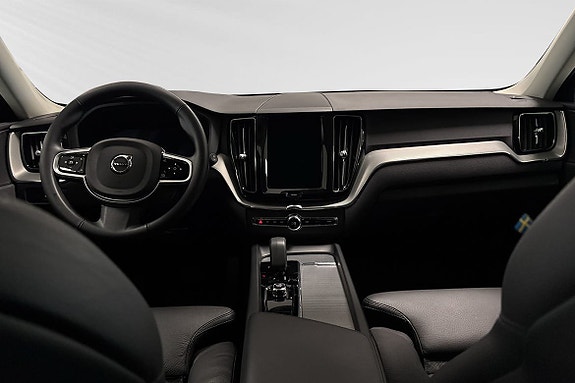Volvo XC60 5 of 13