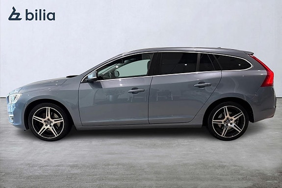 Volvo V60 6 of 30