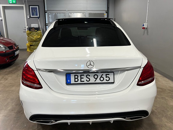 Mercedes-Benz C220 d 4 of 28