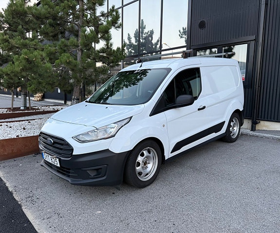 Ford Transit Connect 3 of 5