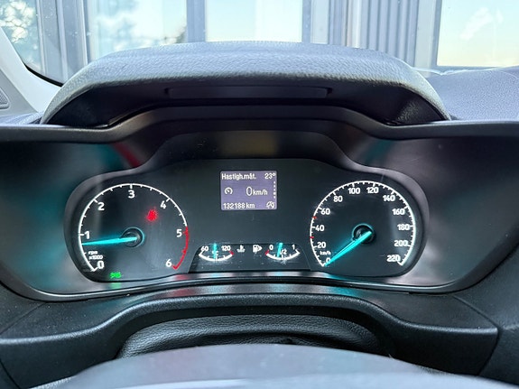 Ford Transit Connect 12 of 15