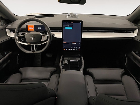 Polestar 3 9 of 21