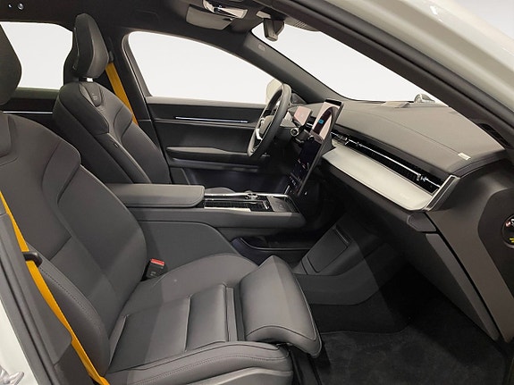 Polestar 3 14 of 21