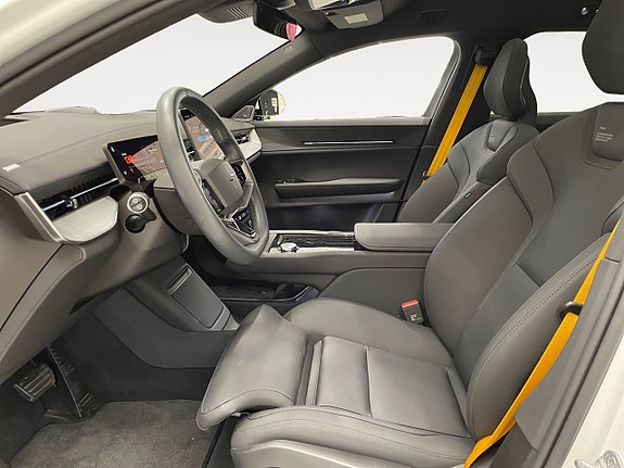 Polestar 3 8 of 21