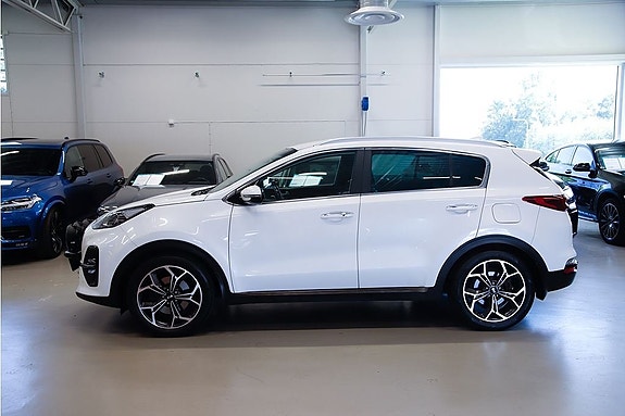 Kia Sportage 3 of 5