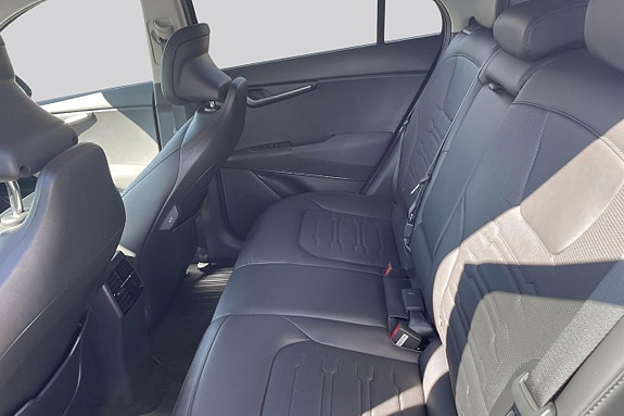 Kia Niro 8 of 12