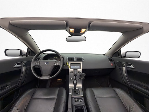 Volvo C70 12 of 24