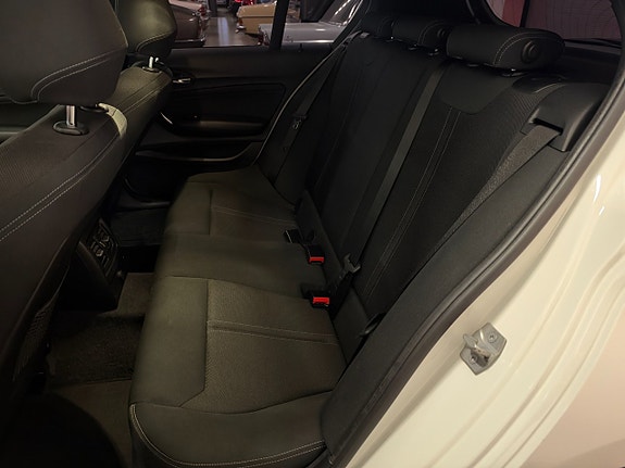 BMW 120d 17 of 20