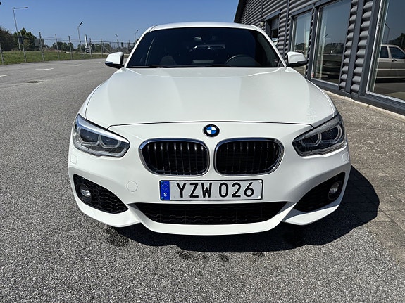 BMW 120d 9 of 13