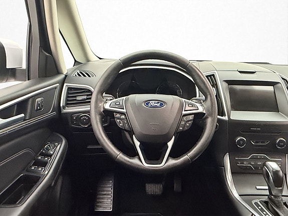 Ford S-MAX 15 of 30