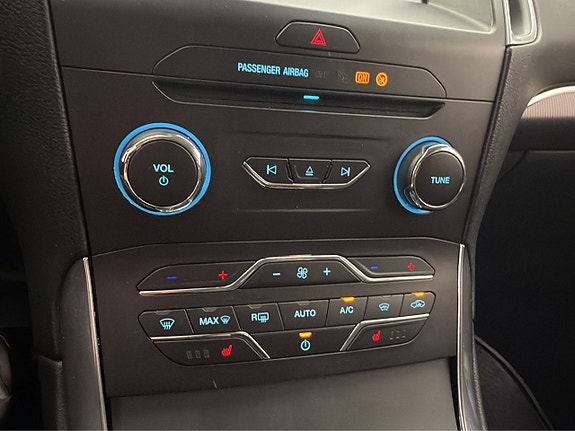 Ford S-MAX 25 of 30
