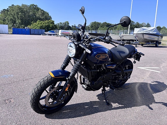 ROYAL Enfield Guerrilla 450 Twilight Blue 3 of 5