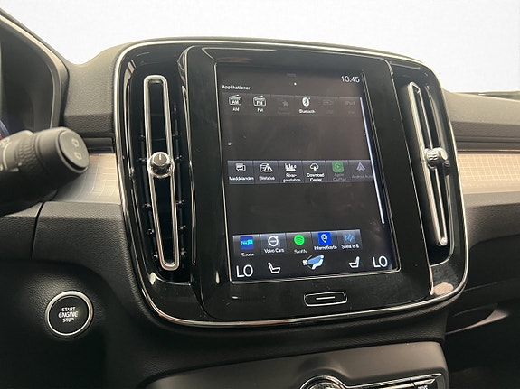 Volvo XC40 19 of 30