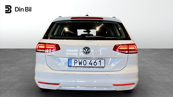 Volkswagen Passat 5 of 5