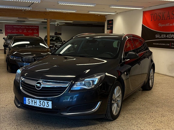Opel Insignia 2 of 5