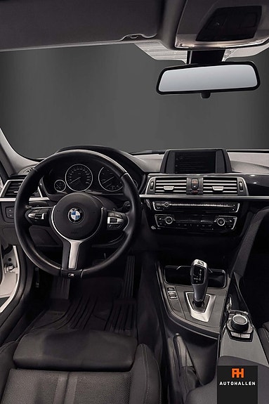 BMW 320 10 of 13