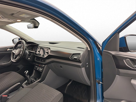 Volkswagen T-Cross 10 of 27