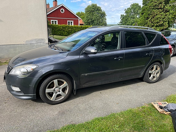 Kia Ceed 3 of 4