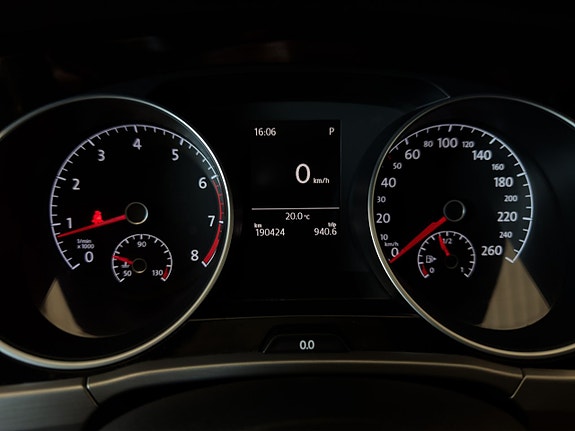 Volkswagen Touran 17 of 29