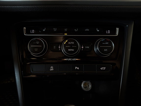 Volkswagen Touran 18 of 29