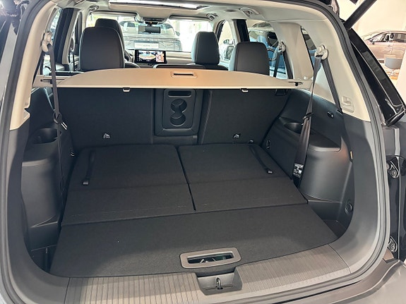 Nissan X-Trail 26 of 26
