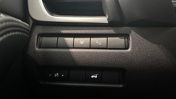Nissan X-Trail 15 of 26