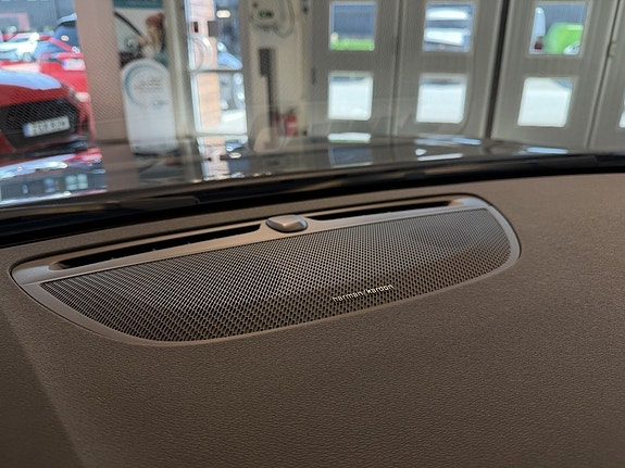 Volvo V90 20 of 30