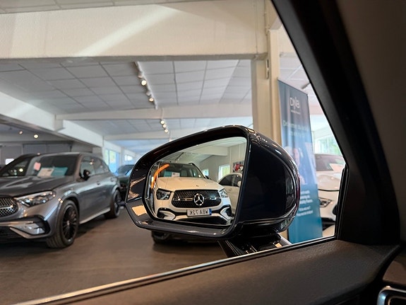 Volvo V90 24 of 30