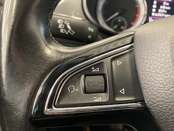 Skoda Octavia 14 of 21