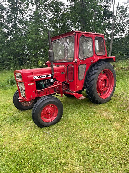 Volvo BM 430 2 of 5