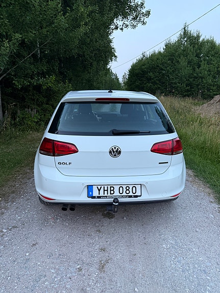 Volkswagen Golf VII 5 of 5
