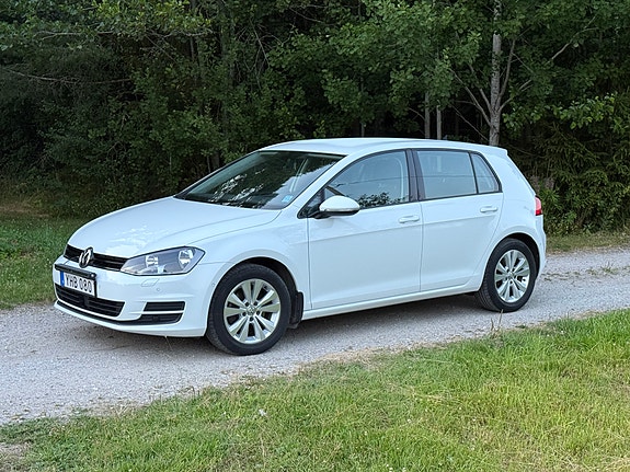 Volkswagen Golf VII 3 of 5