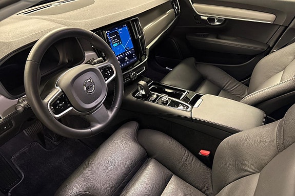 Volvo V90 8 of 20