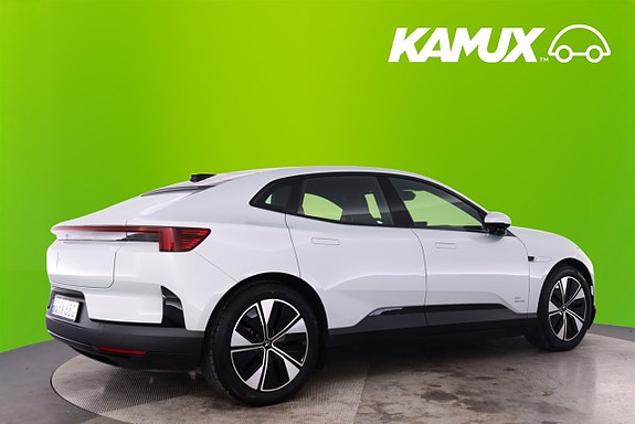 Polestar 4 2 of 5