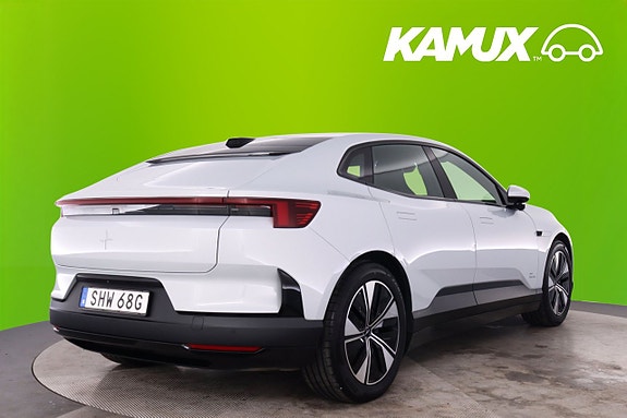 Polestar 4 4 of 5